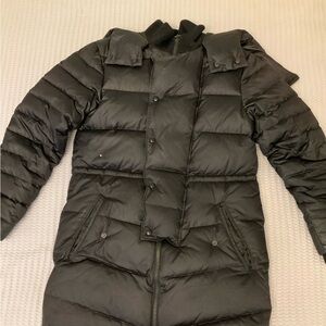 Winter downfilled coat